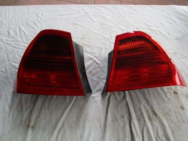 BMW 3 serie Set Achterlichten tail light left and right usado en Menorca
