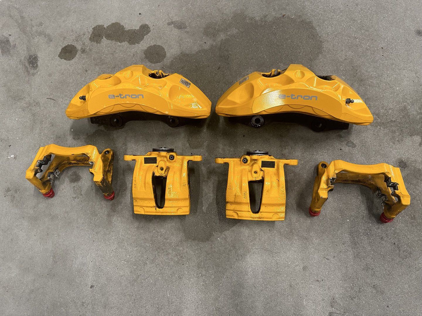Remklauwen set VOOR+ACHTER Audi E tron 55 4KE615105P 4KE616105P caliper usado en Menorca