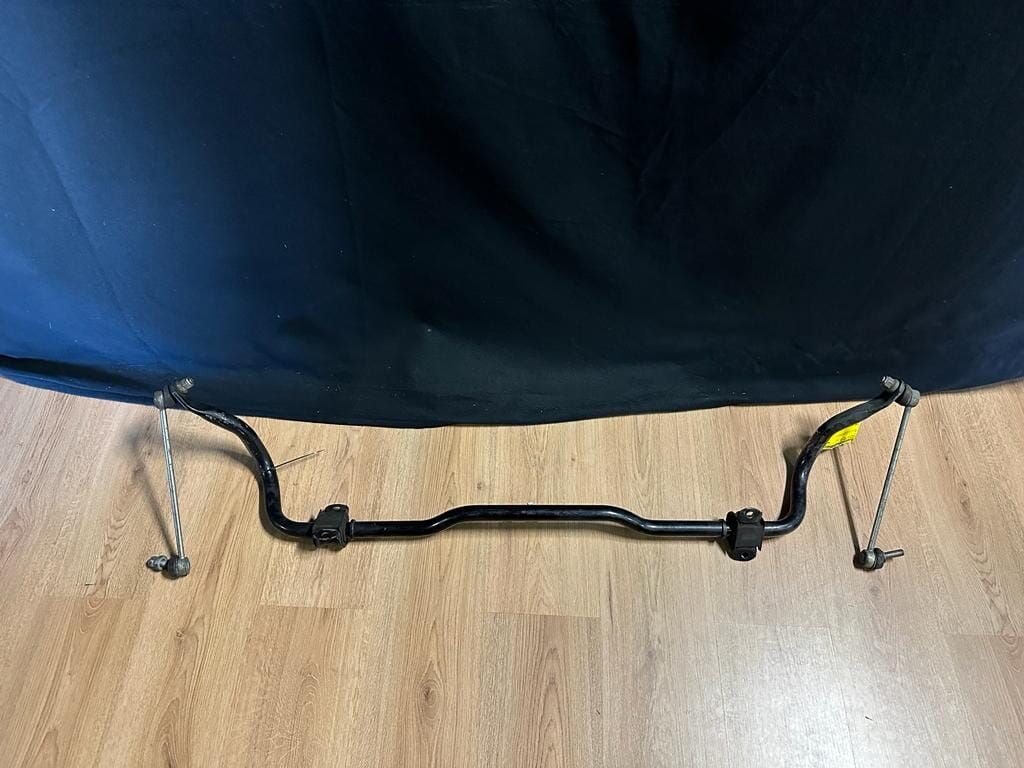 Ford Transit (2020) Stabilisatorstang *VOOR* completo stabiliser rod usado en Menorca