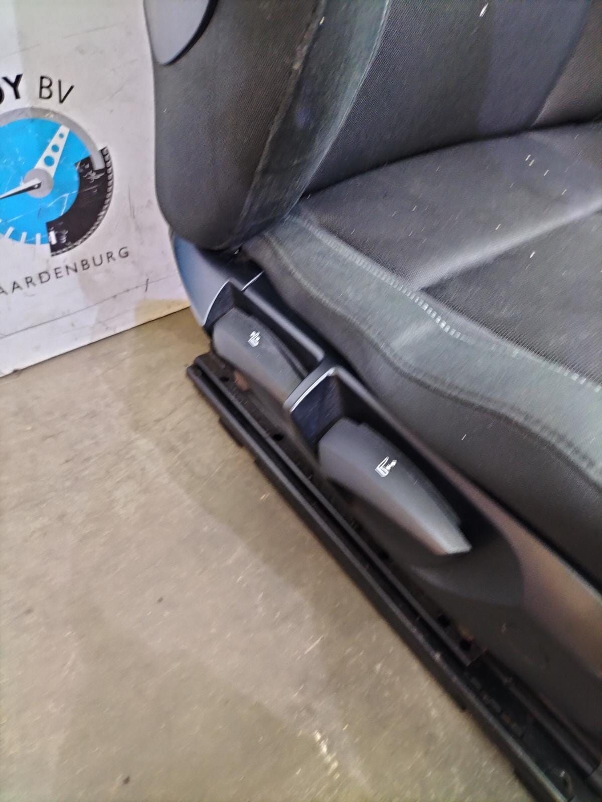 1 serie E81 sportinterieur 3drs complete interior usado en Menorca foto 3