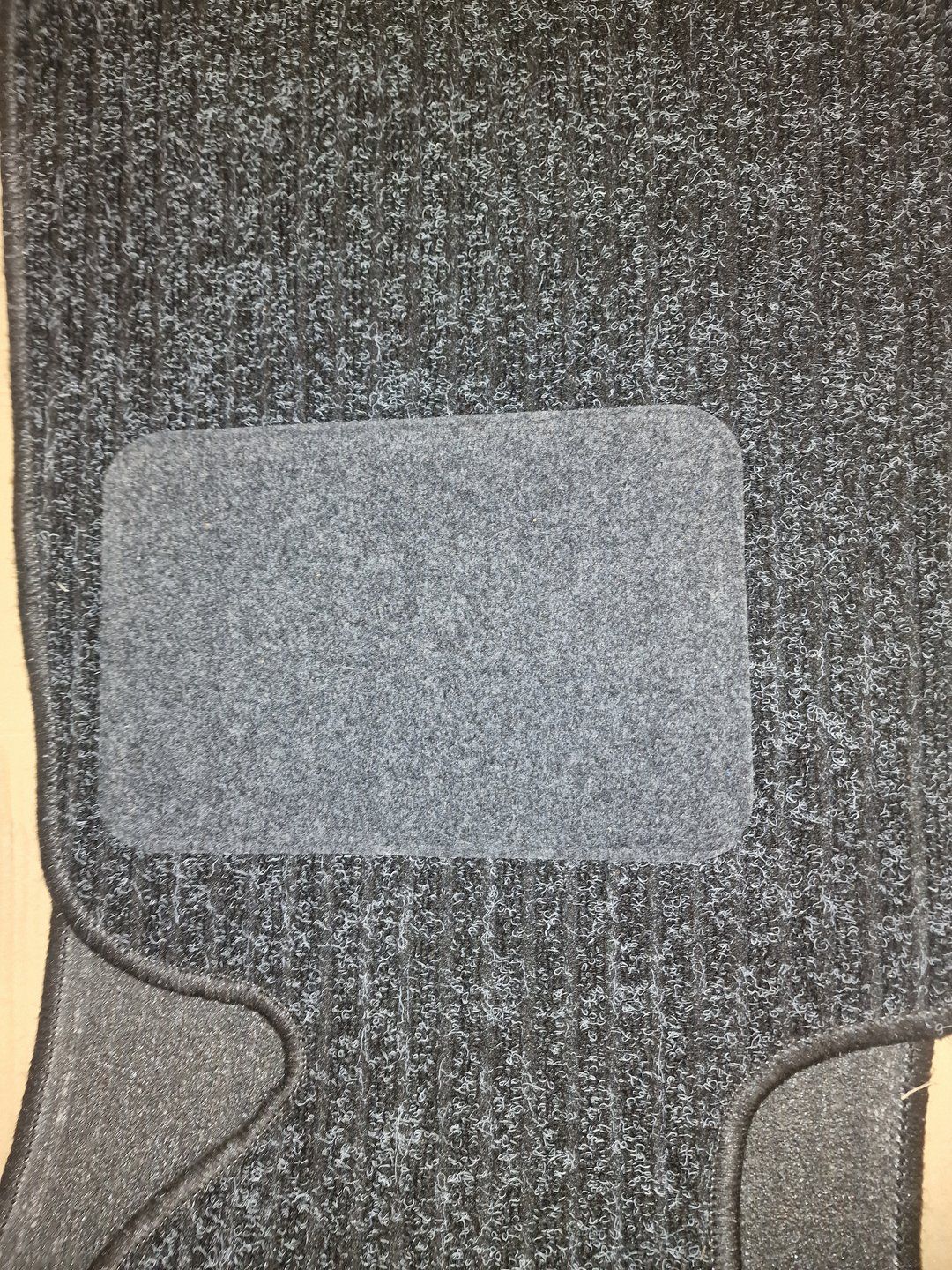 Automatten set 4-delig 21201009320000 zwart / grijs voor BMW Z3 niet originalineel car mats complete usado en Menorca foto 3