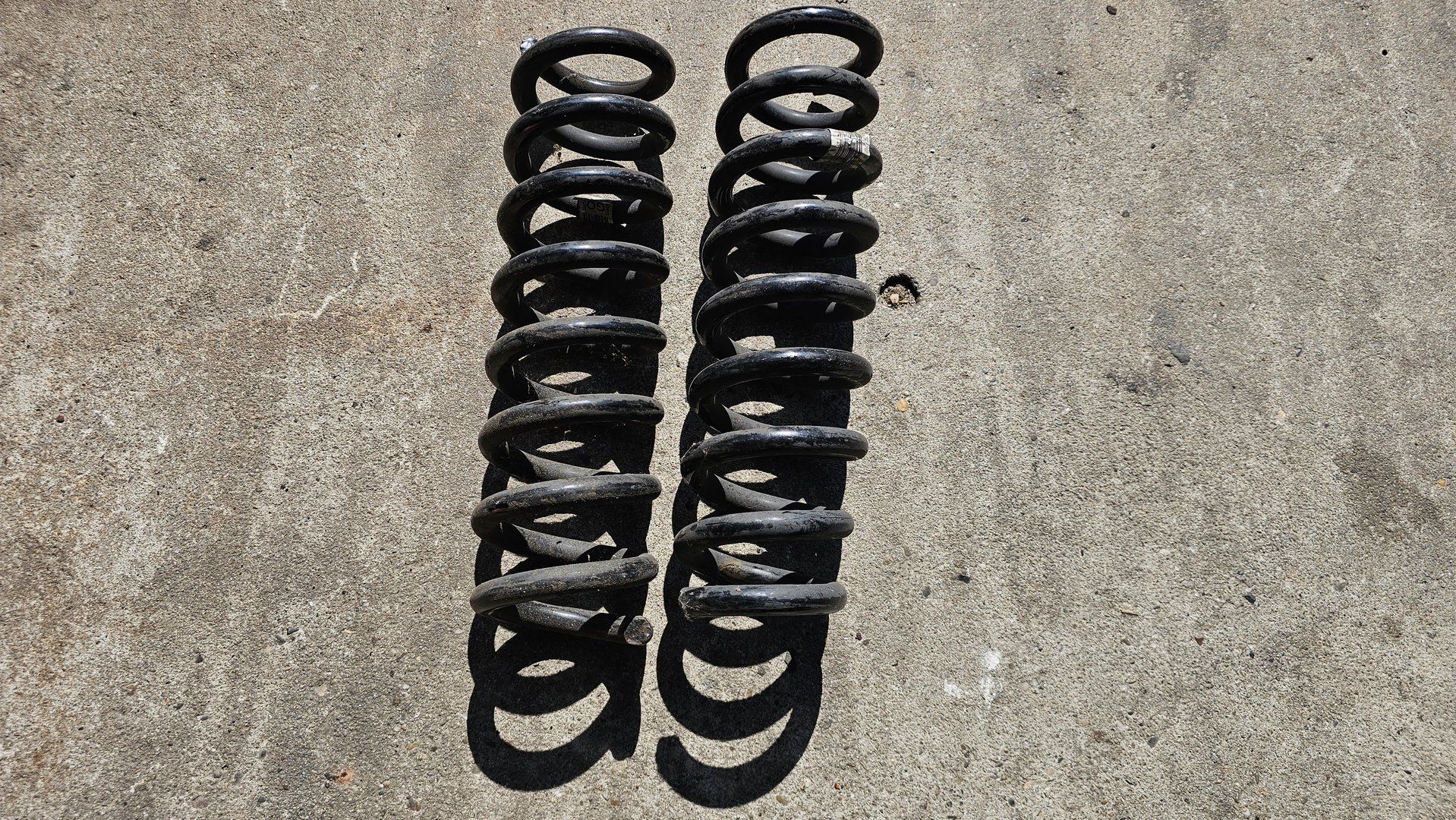Spiraalveren set achterzijde BMW 4 serie F32 spring spiral left and right usado en Menorca