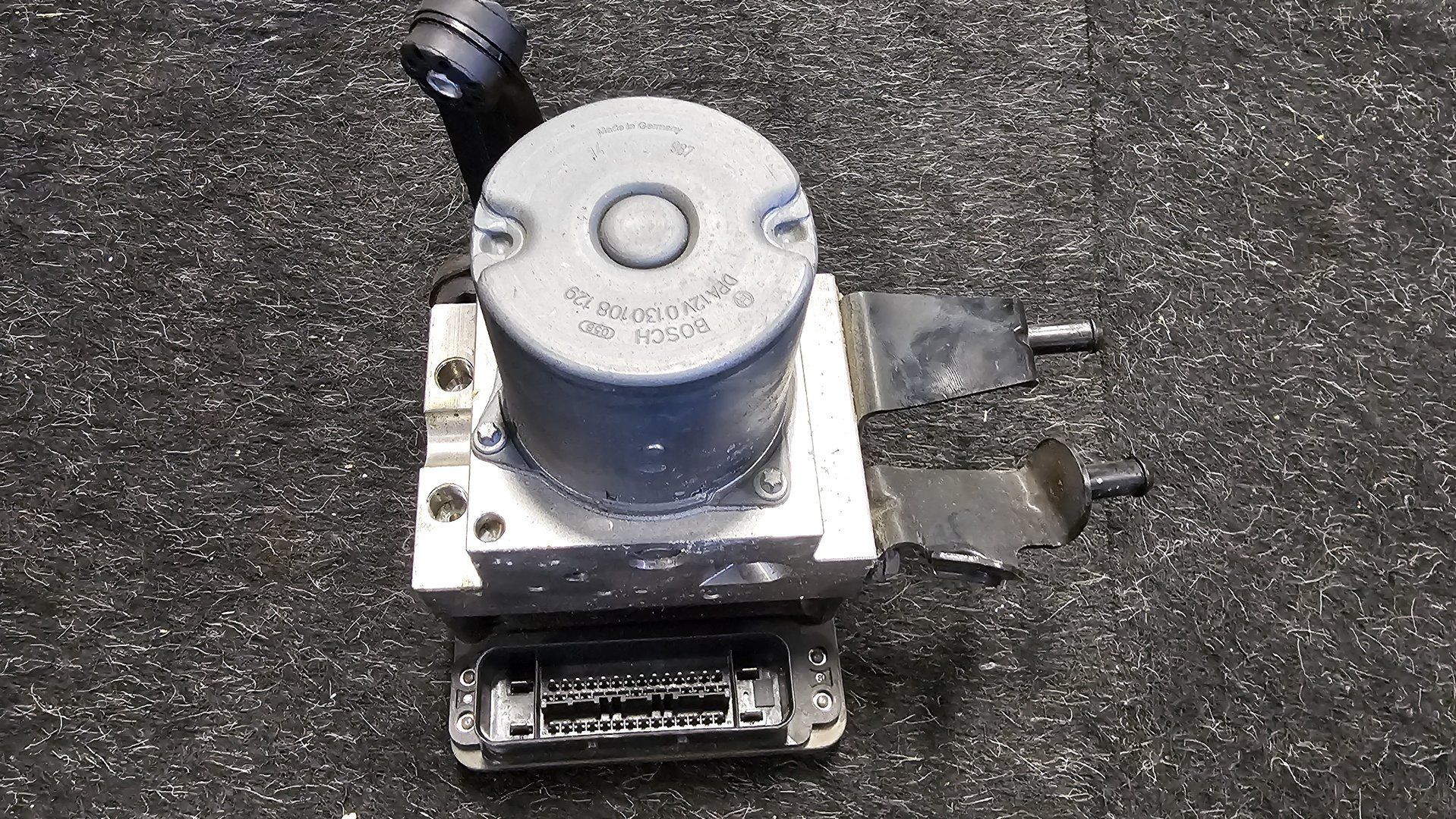 ABS Pomp BMW 5 / 6 serie E60 E61 E63 E64 LCi 34516774679 6774679 4516783360 783360 0 265 250 217 abs pump usado en Menorca foto 5