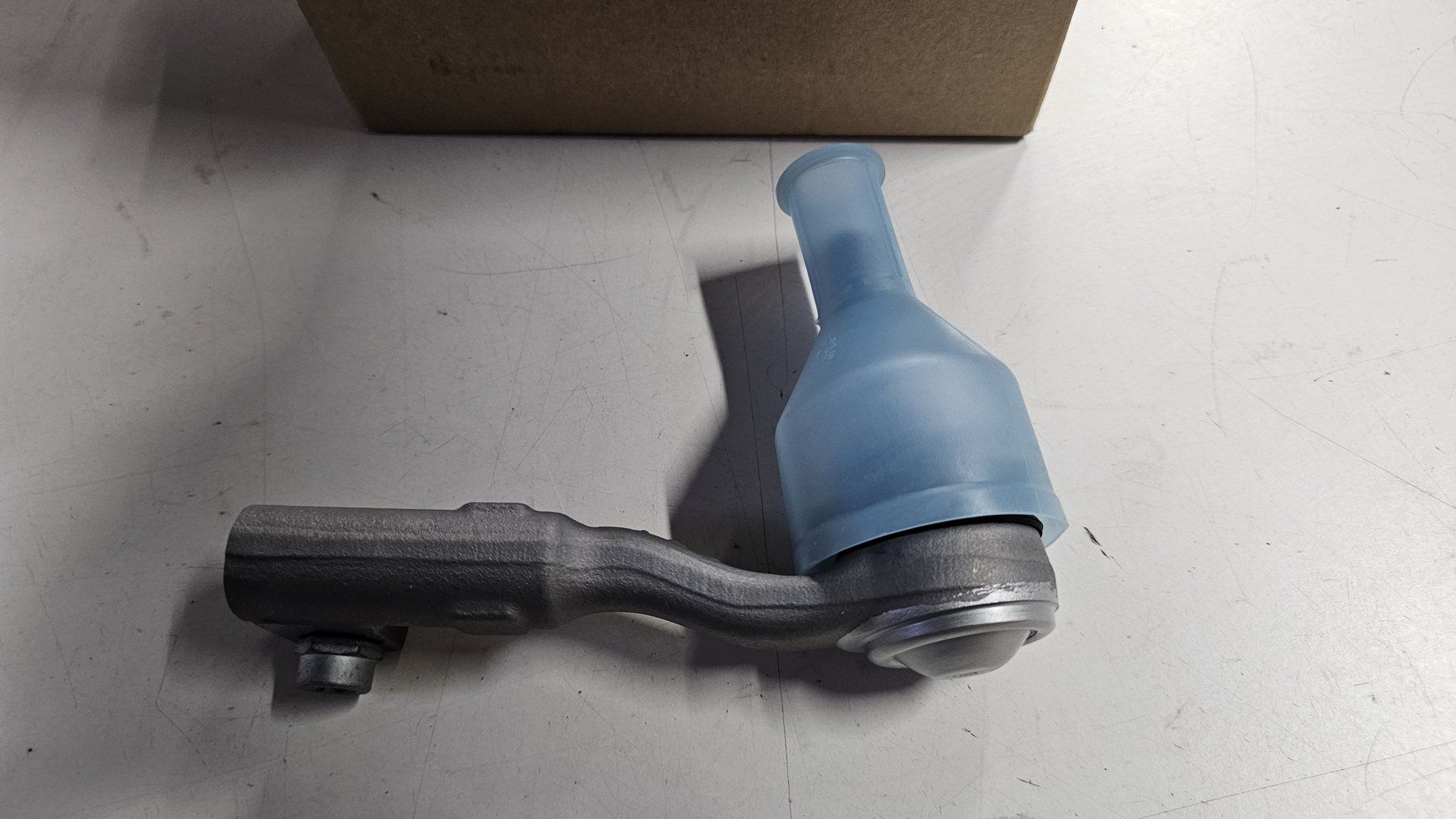 Stuurkogel rechts BMW 2 / 3 / 4 / Z4 serie G 32105A38DE8 steering ball joint tie rod end usado en Menorca