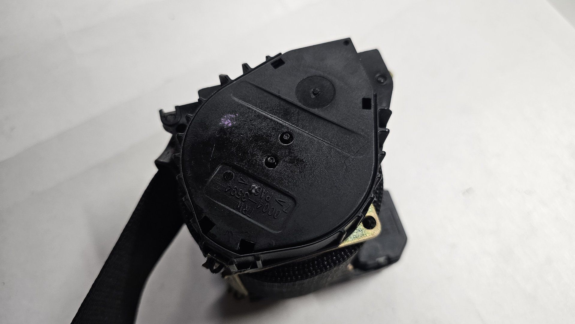 Gordel B stijl rechts voorzijde BMW X5 serie E53 33000340C 72118402692 8402692 seatbelt single usado en Menorca foto 4