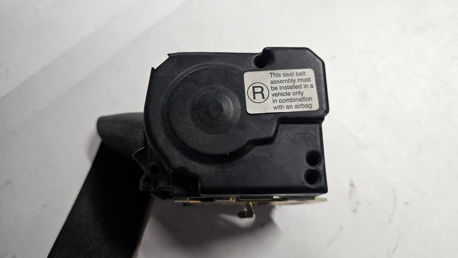 Gordel B stijl rechts voorzijde BMW X5 serie E53 33000340C 72118402692 8402692 seatbelt single usado en Menorca foto 5