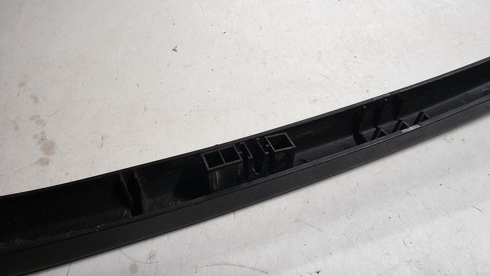 Ruitenwisser arm achterruit BMW 3 serie E46 touring 61628220830 8220830 windscreen wiper arm usado en Menorca foto 3