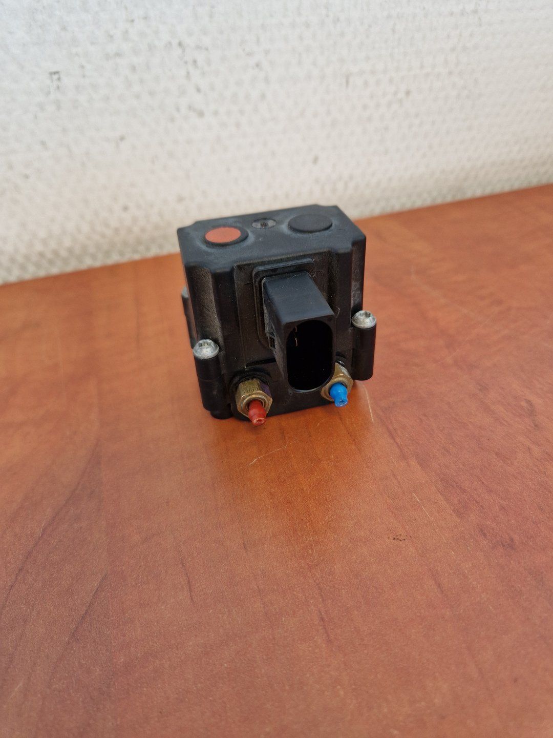 Ventielblok BMW X5 F15 (2013-2018) 4722555610 valve block usado en Menorca