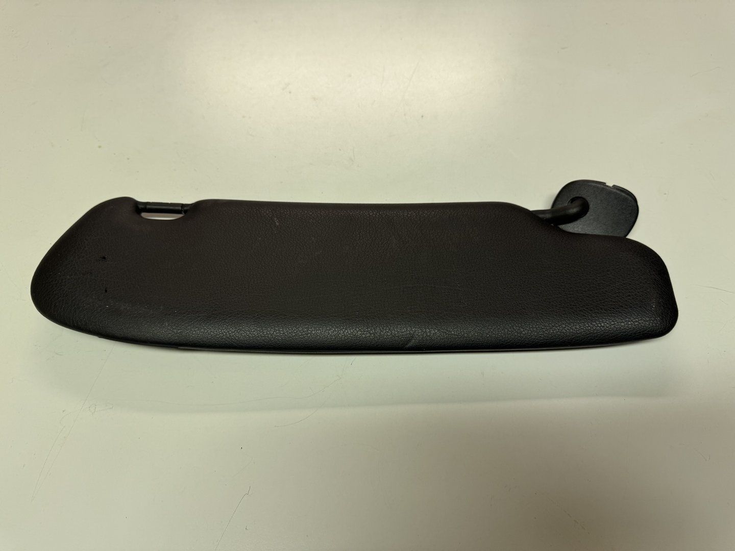 987.731.461.00 zonneklep links sunscreen left and right usado en Menorca foto 3