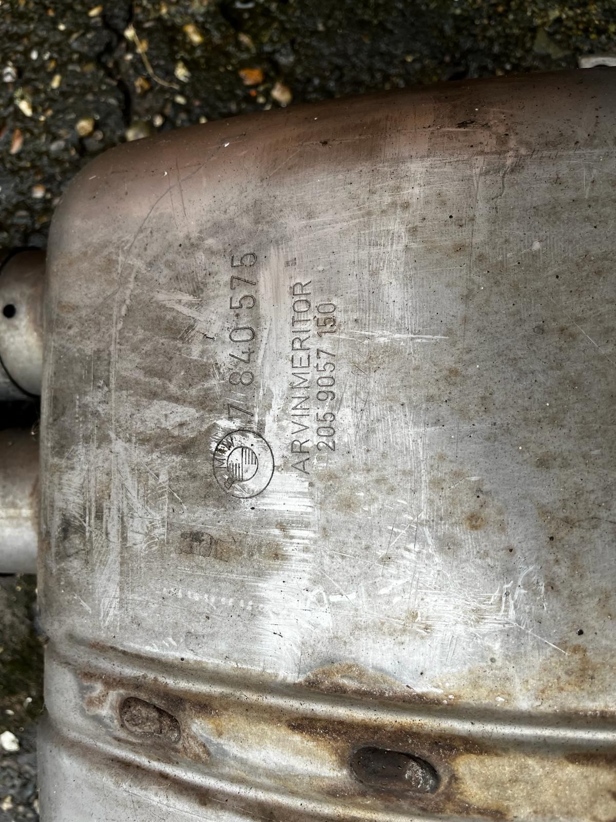 originalinal BWM einddemper M3 E92 muffler end muffler usado en Menorca foto 3