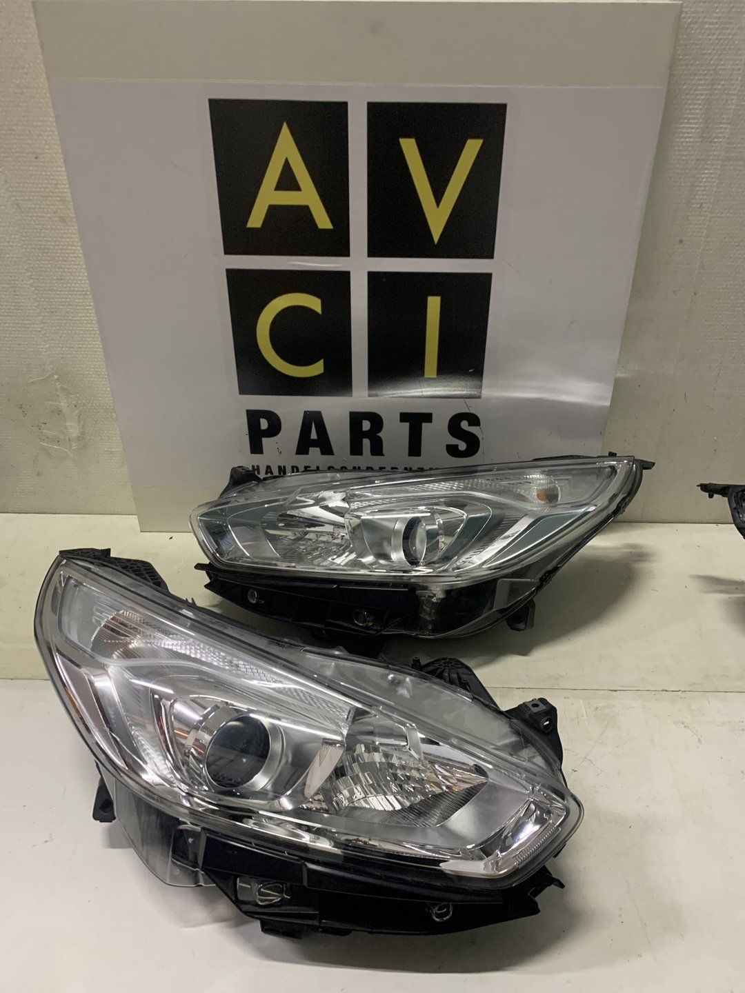 Koplamp SET Ford galaxy III / S Max MK2 H7 Links rechts headlight left and right usado en Menorca