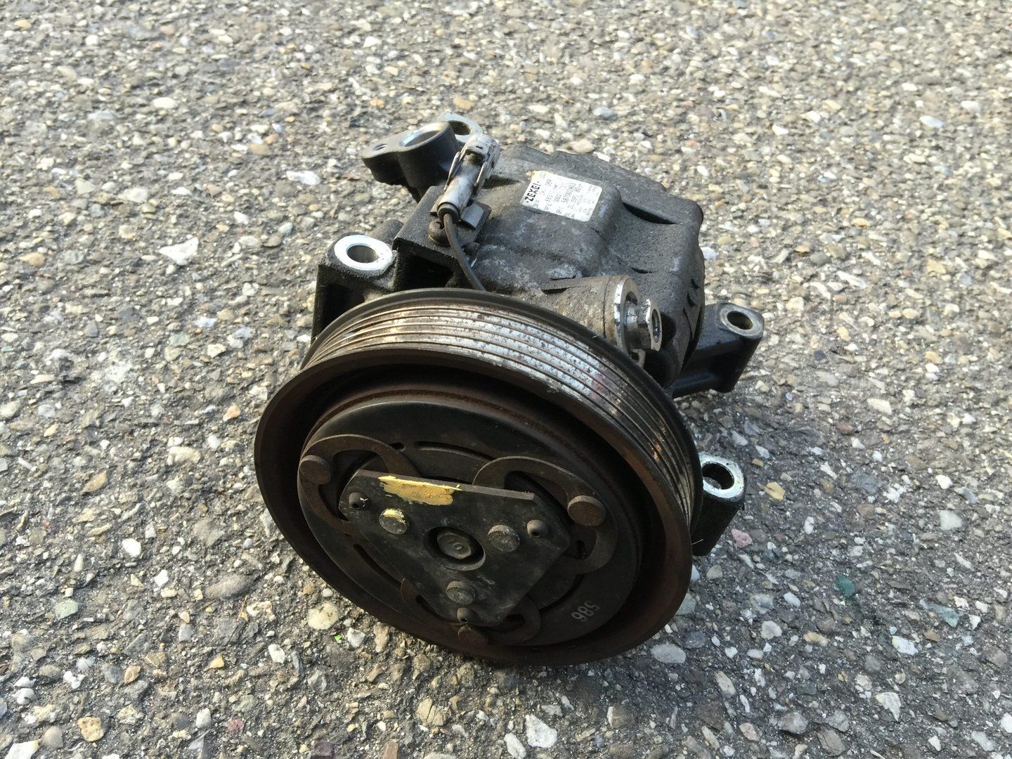 aircopomp toyota aygo / citroen C1 / peugeot 107 DIESEL 1.4 air conditioning pump air conditioning compressor usado en Menorca foto 3