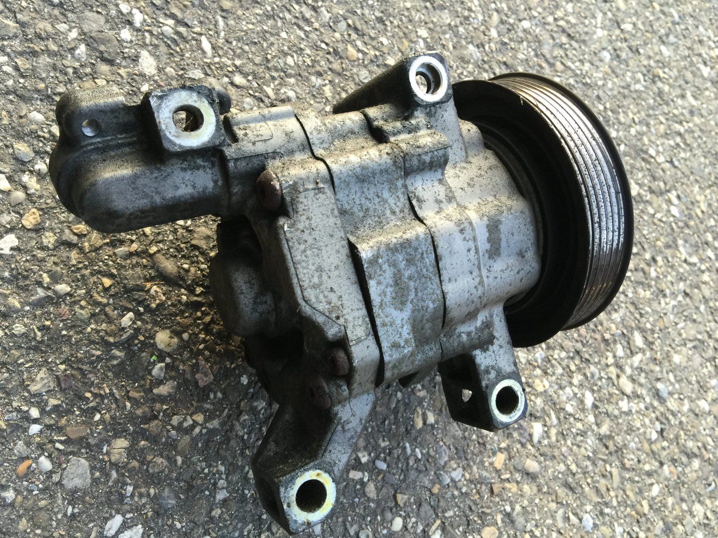 aircopomp toyota aygo / citroen C1 / peugeot 107 DIESEL 1.4 air conditioning pump air conditioning compressor usado en Menorca foto 5