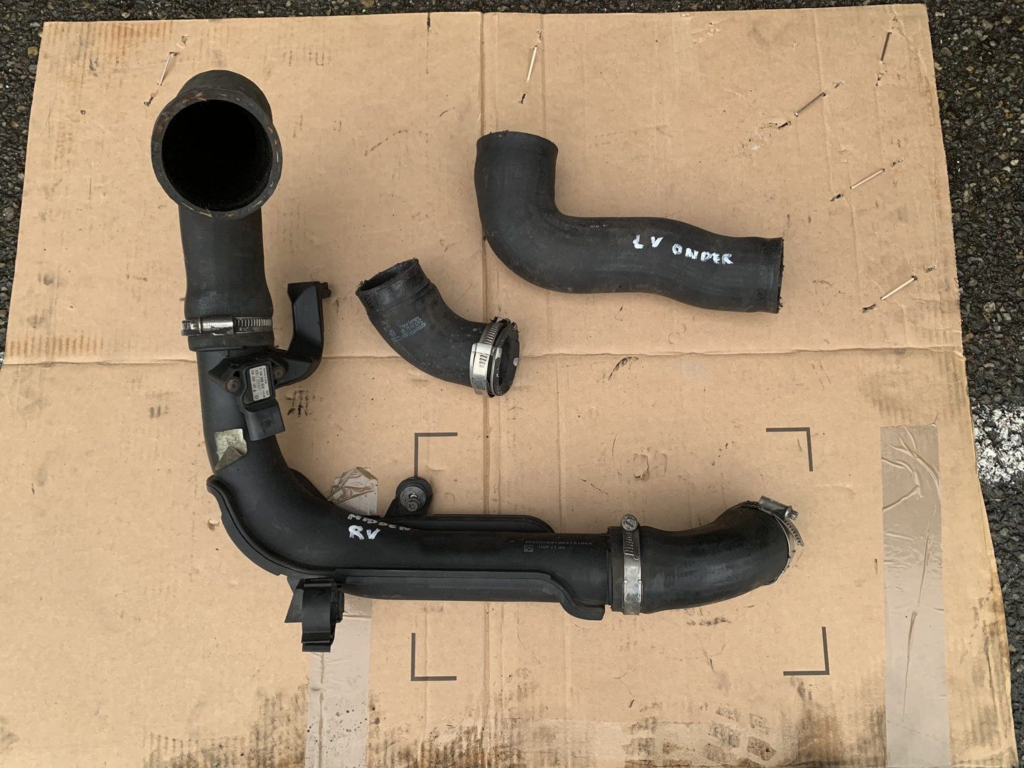 volkswagen 1.4TSI BMY / 1.6TDI CAY slangen / leidingen intercooler hose usado en Menorca foto 2
