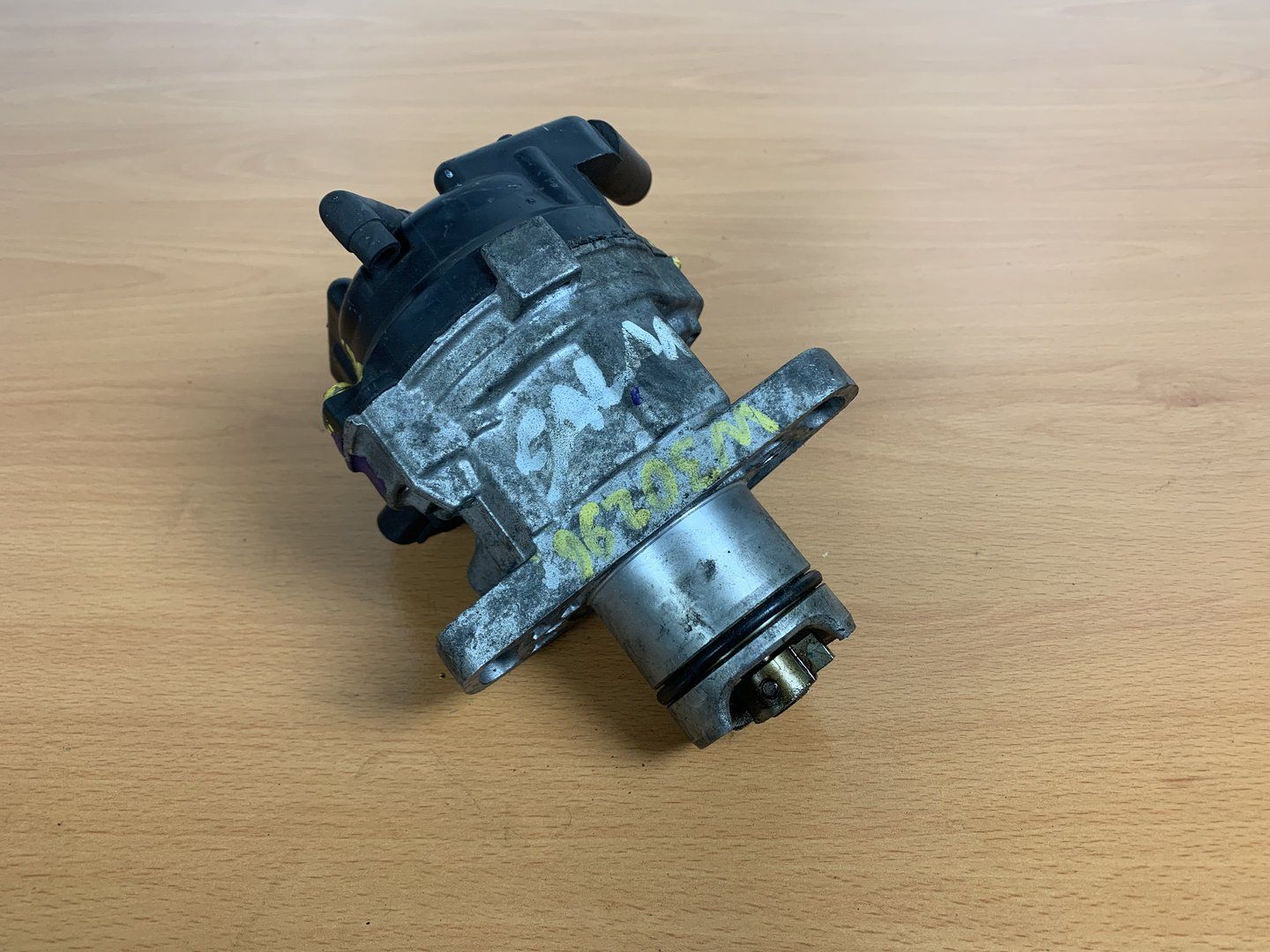 ontsteking mitstubishi galant / eclipse T6T58271 distributor complete usado en Menorca foto 4