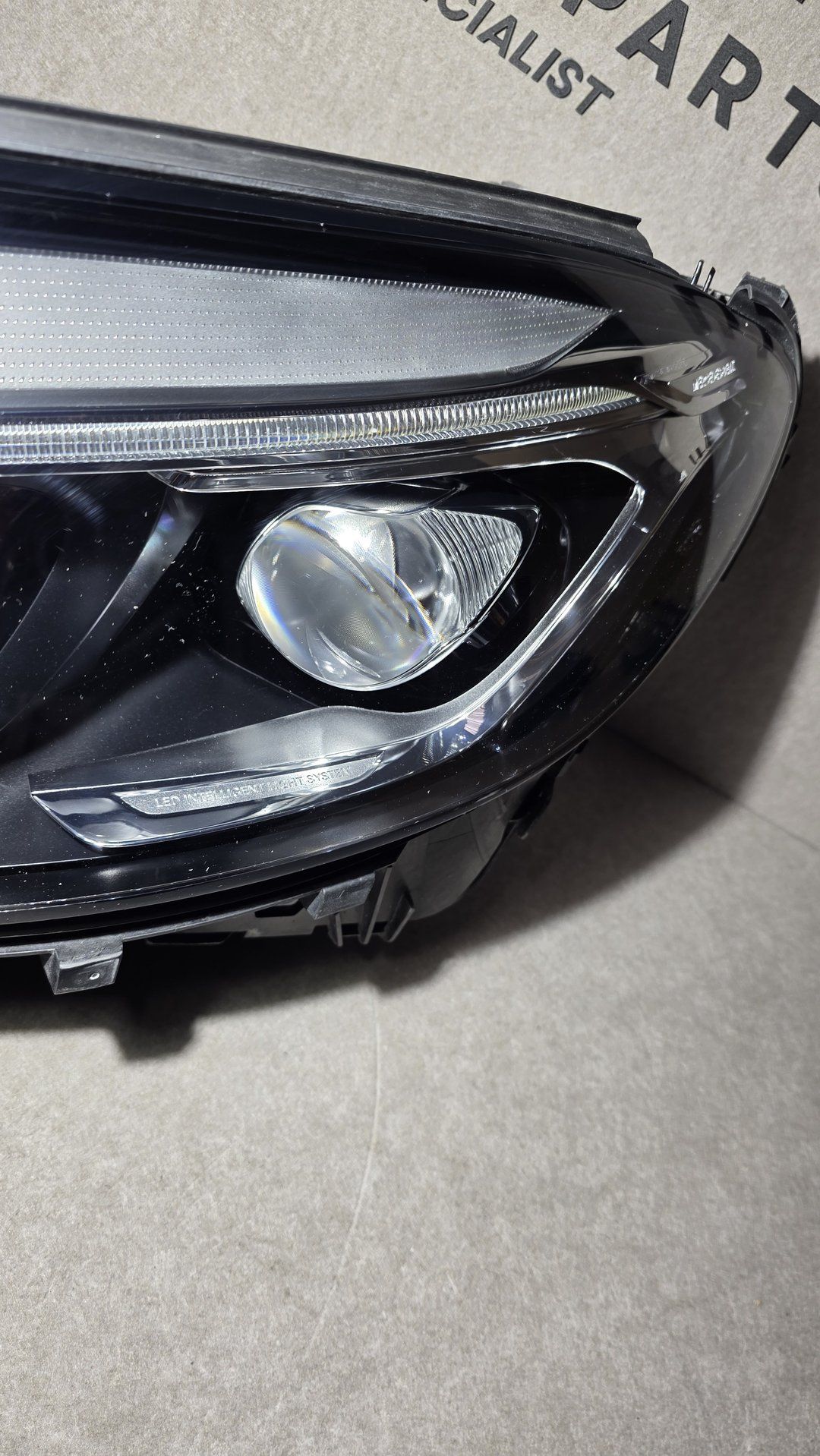 Koplamp Mercedes GLC Clase X253 ILS LED A2539060301 Links head lamp single usado en Menorca foto 3