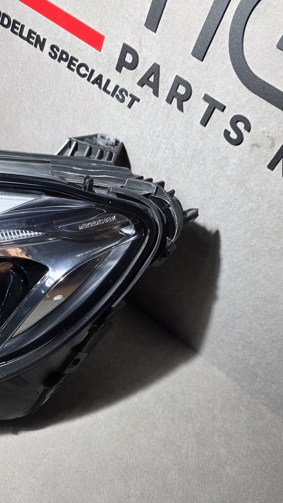 Koplamp Mercedes GLC Clase X253 ILS LED A2539060301 Links head lamp single usado en Menorca foto 2