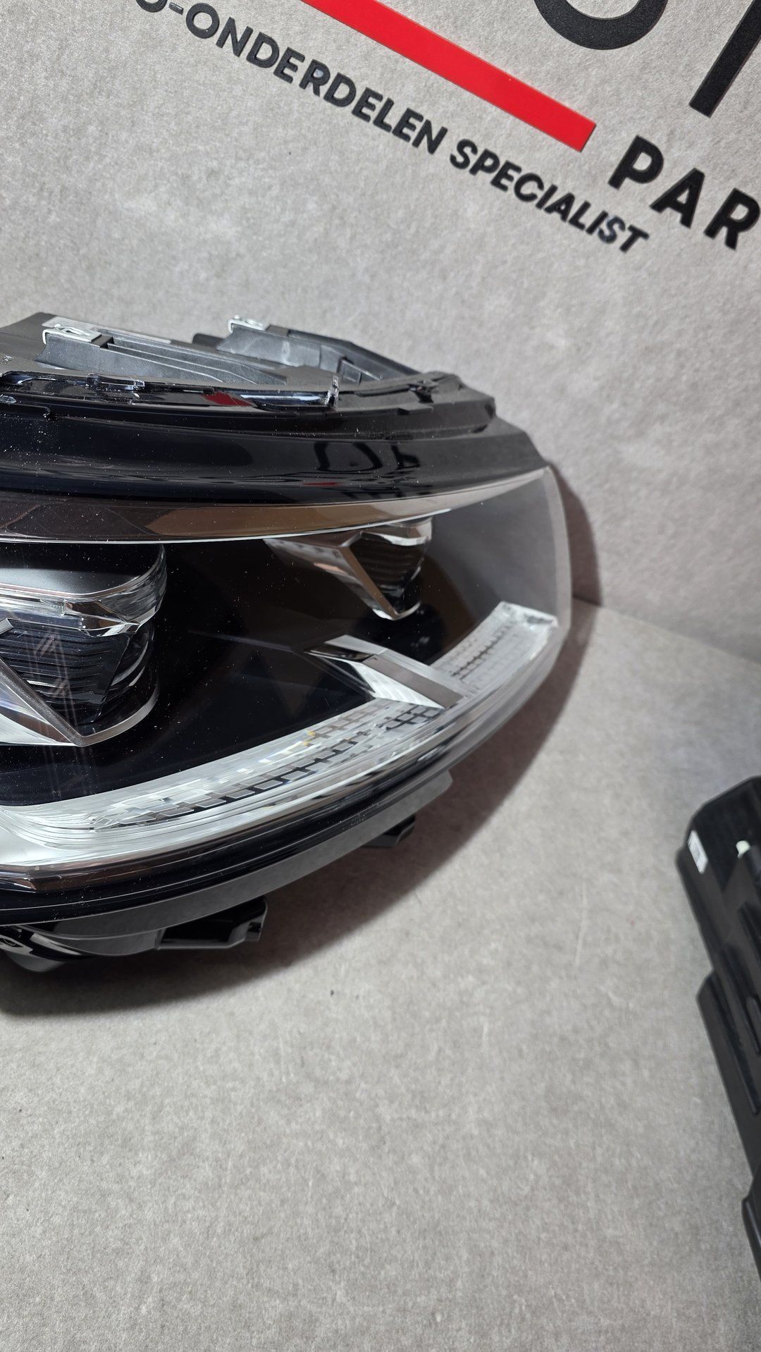 Koplampen VW T6 T6.1 Transporter Voll LED Links & Rechts SET head lamp single usado en Menorca foto 9