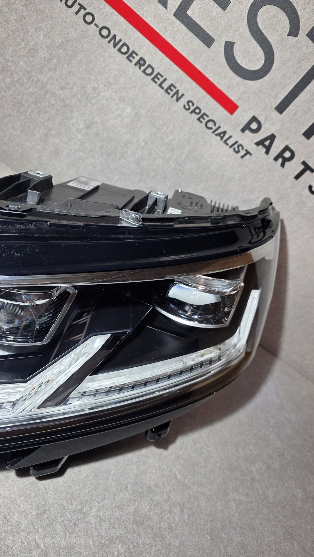 Koplampen VW T6 T6.1 Transporter Voll LED Links & Rechts SET head lamp single usado en Menorca foto 14