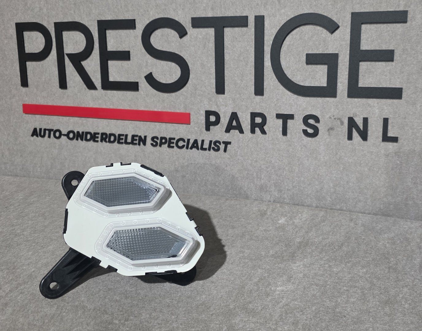 Mistlamp Volkswagen Polo 6 VI 2G Facelift Links GTI LED VW head lamp single usado en Menorca foto 2