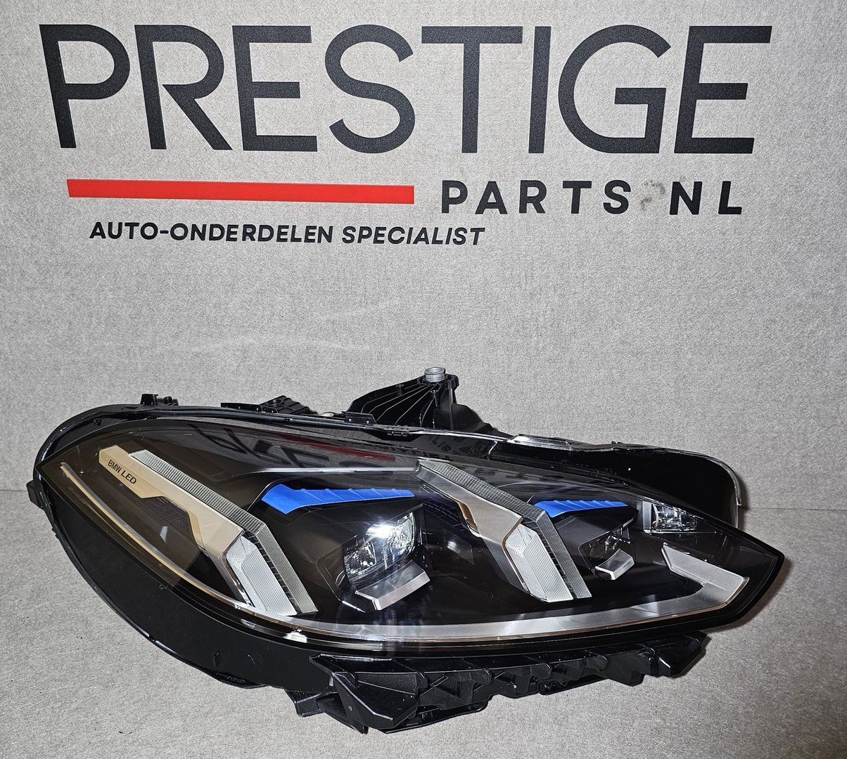 Koplamp BMW 1 Serie F70 F74 LASER VOL LED RECHTS 5A32B54-06 head lamp single usado en Menorca foto 2