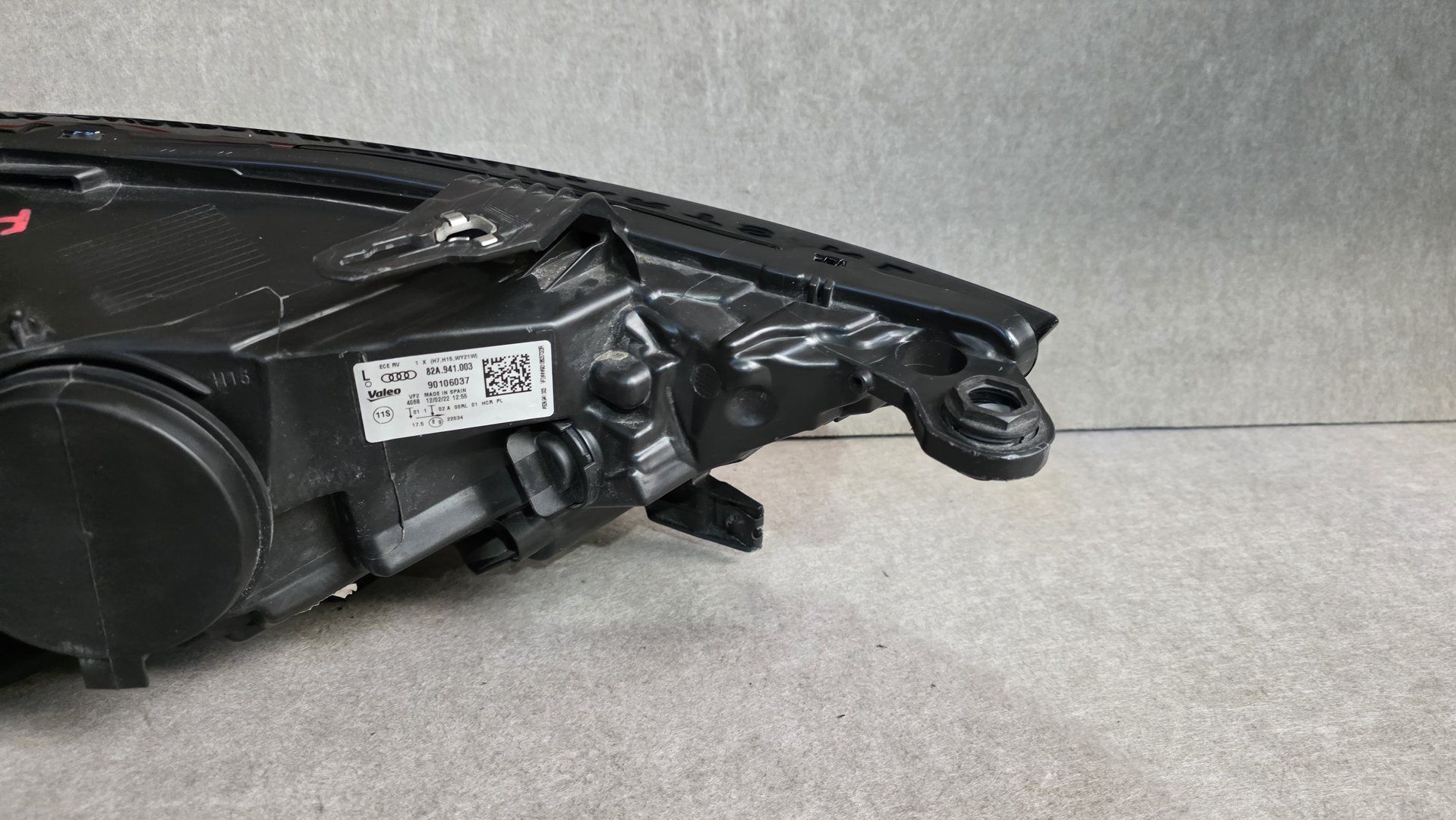 Koplamp Audi A1 82A H7 Halogeen Links originalineel 82A941003 head lamp single usado en Menorca foto 11