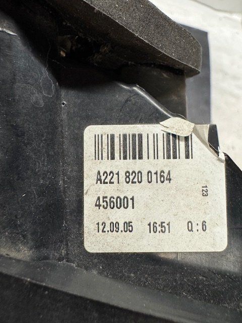 Mercedes S Clase W221 Achterlicht Links 9197 A2218200164 tail light single usado en Menorca foto 10