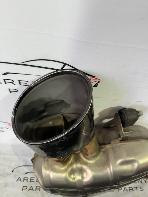 Audi RS4 B9 RS5 8W F5 Einddemper escape Links 8W0253611T muffler end muffler usado en Menorca foto 5