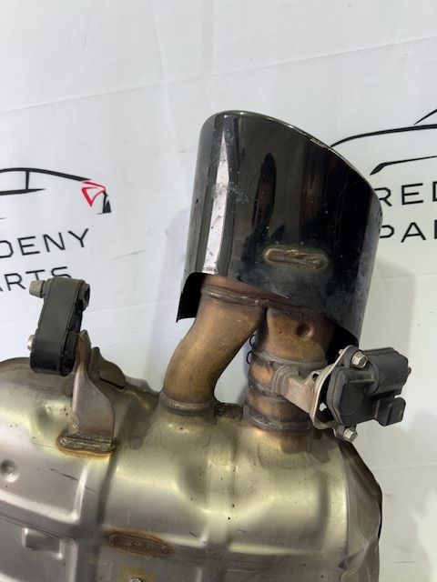 Audi RS4 B9 RS5 8W F5 Einddemper escape Links 8W0253611T muffler end muffler usado en Menorca foto 9