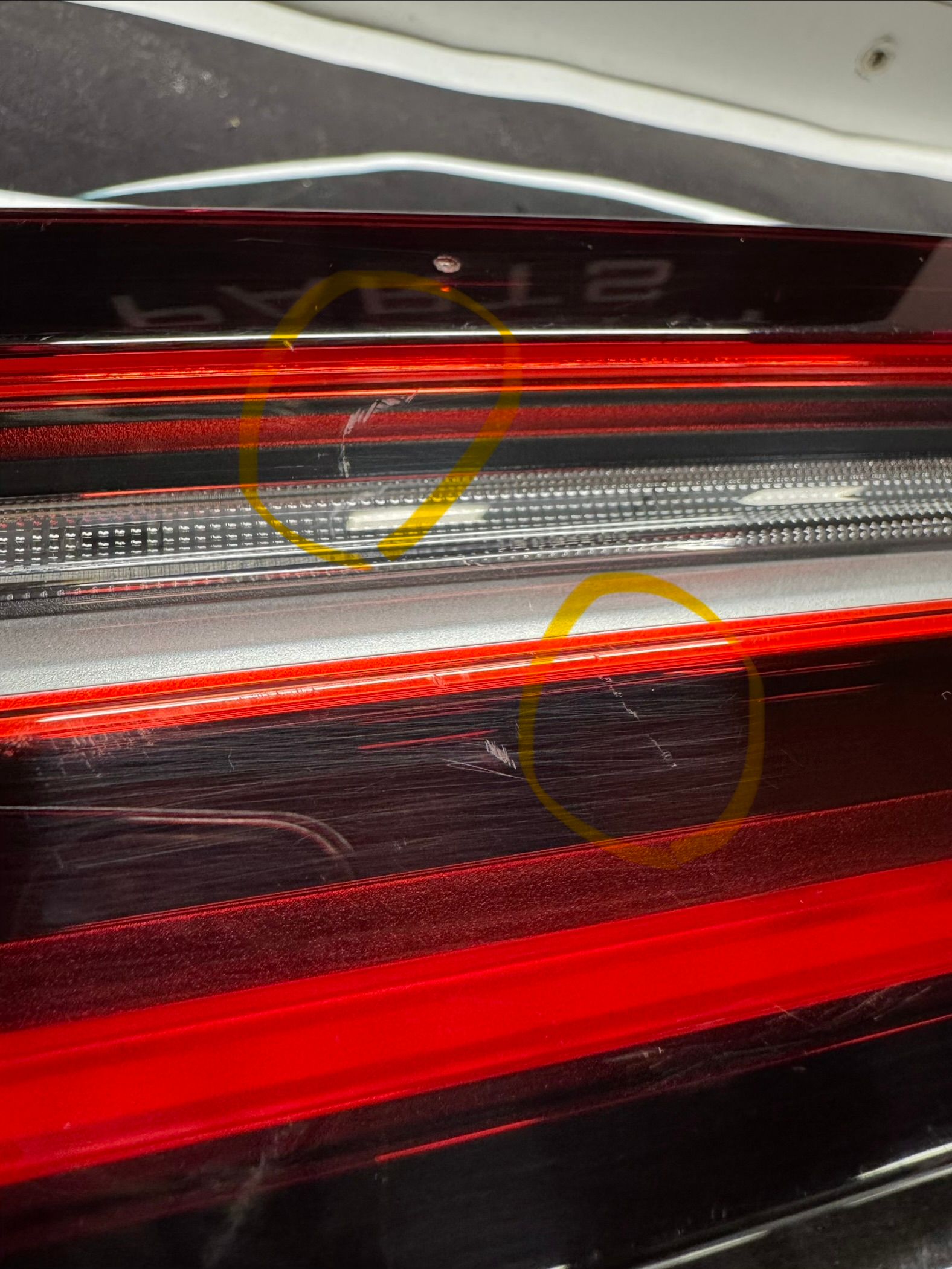 BMW 5 Serie G60 G61 Achterlicht Links Binnen H75A01AD113 tail light single usado en Menorca foto 8