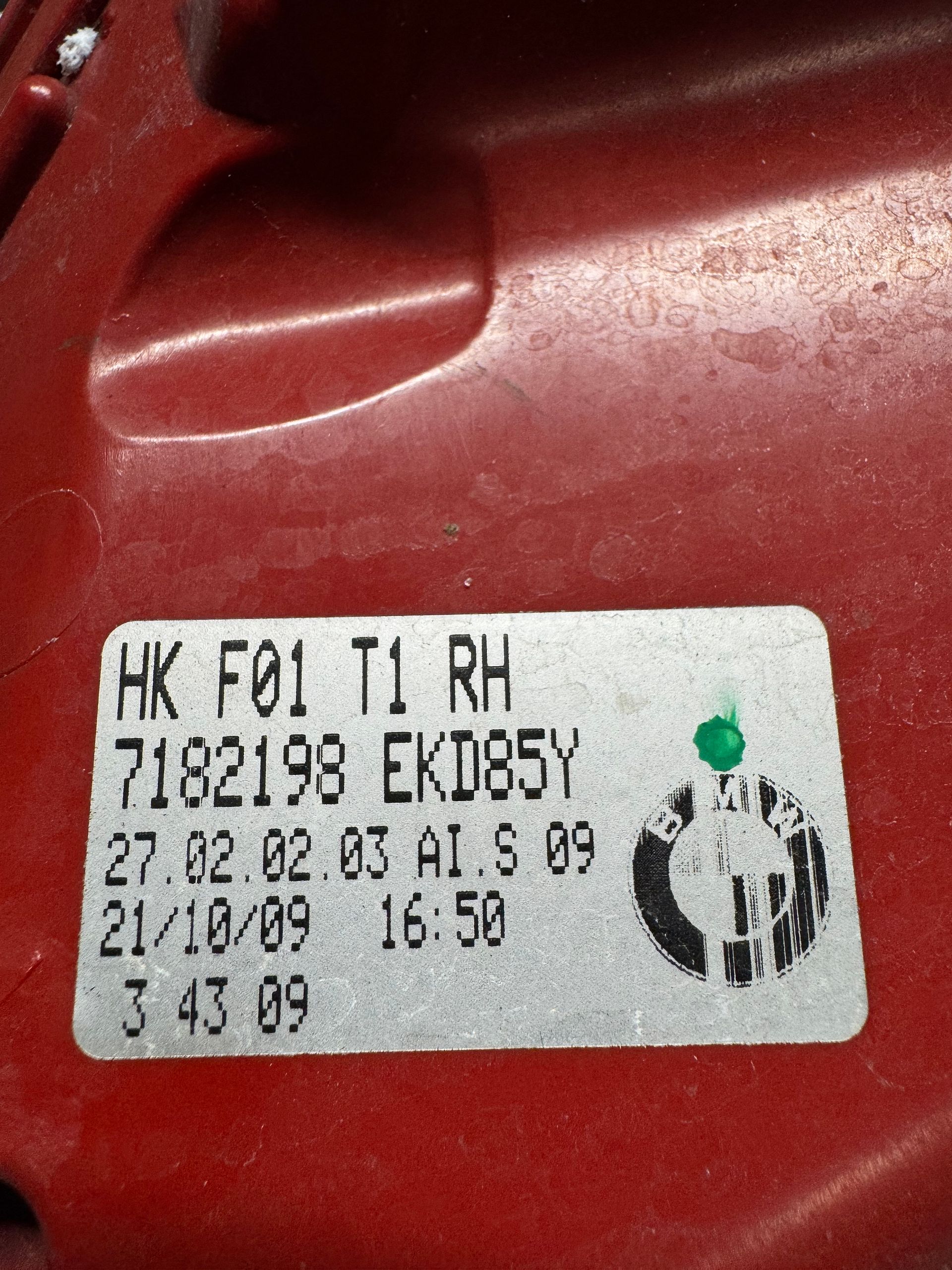 BMW 7 Serie F01 F02 F03 F04 Achterlicht Rechts 7182197 tail light single usado en Menorca foto 10