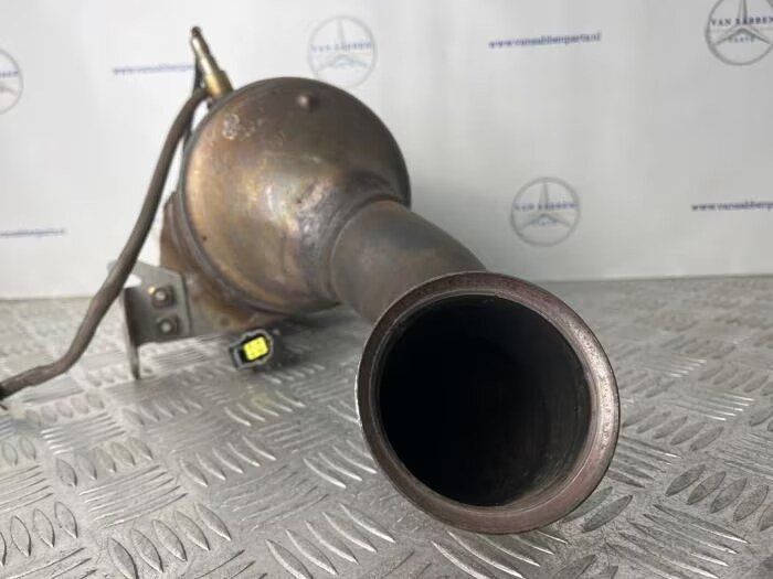 Catalizador van een Mercedes C-Clase catalytic converter usado en Menorca foto 6