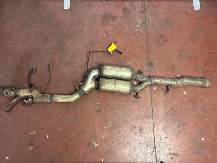 Catalizador van een Mercedes S-Clase catalytic converter usado en Menorca foto 2
