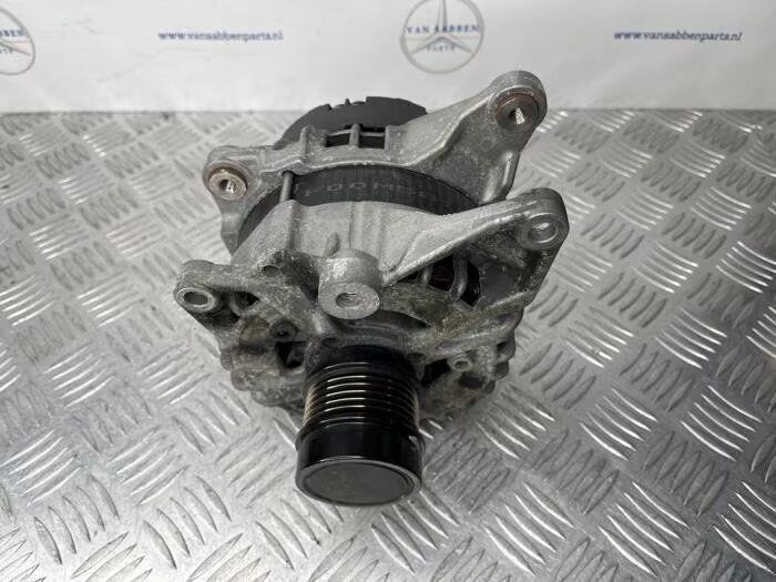 Dynamo van een Mercedes GLC-Clase dynamo usado en Menorca foto 7