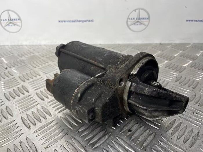 Startmotor van een Mercedes Vito starter motor usado en Menorca foto 5