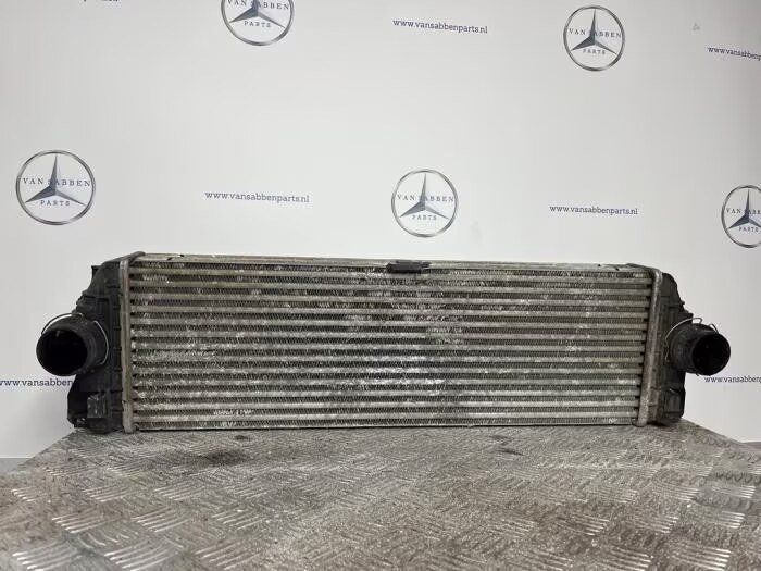 Intercooler van een Mercedes Sprinter intercooler usado en Menorca