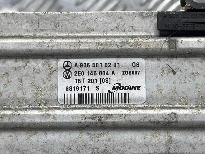 Intercooler van een Mercedes Sprinter intercooler usado en Menorca foto 4