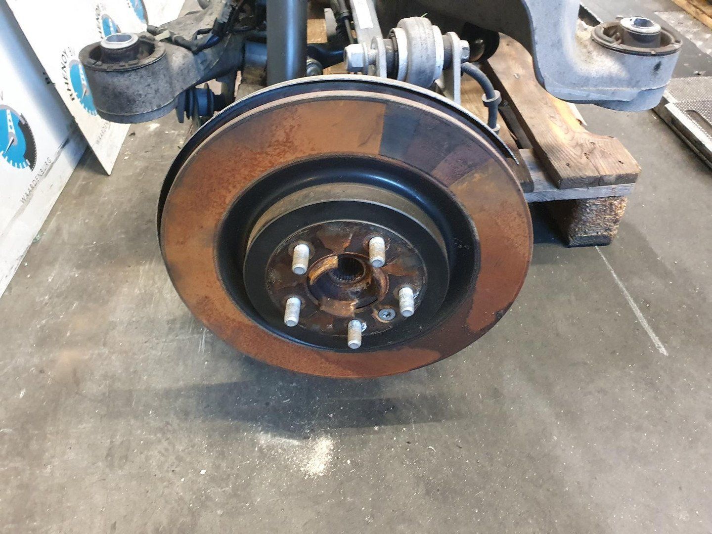 LANDROVER wheel suspension complete usado en Menorca foto 2