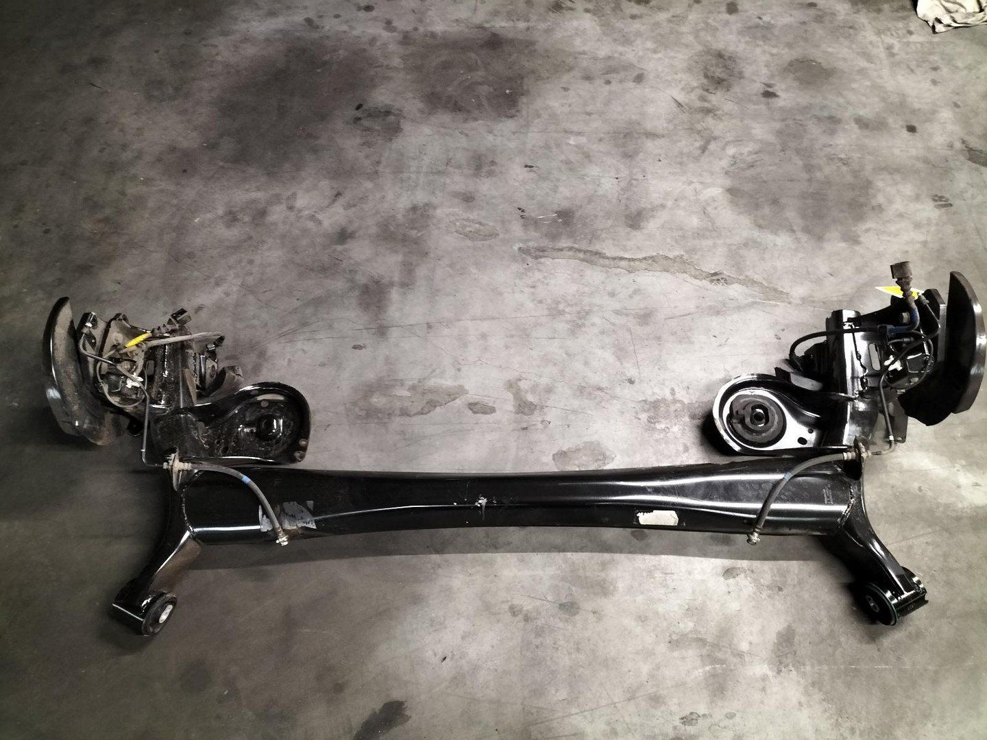 NISSAN rear axle usado en Menorca