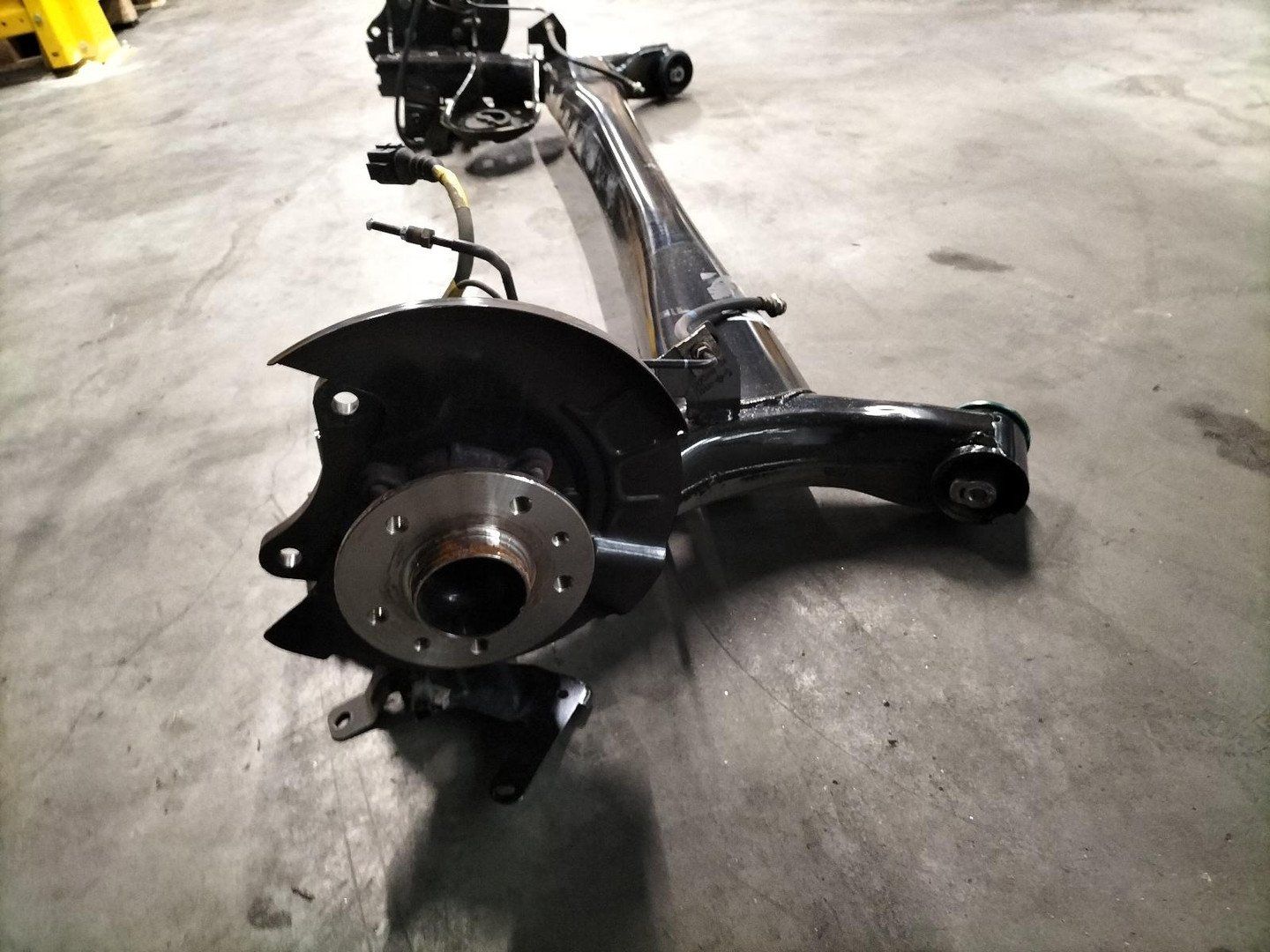 NISSAN rear axle usado en Menorca foto 3