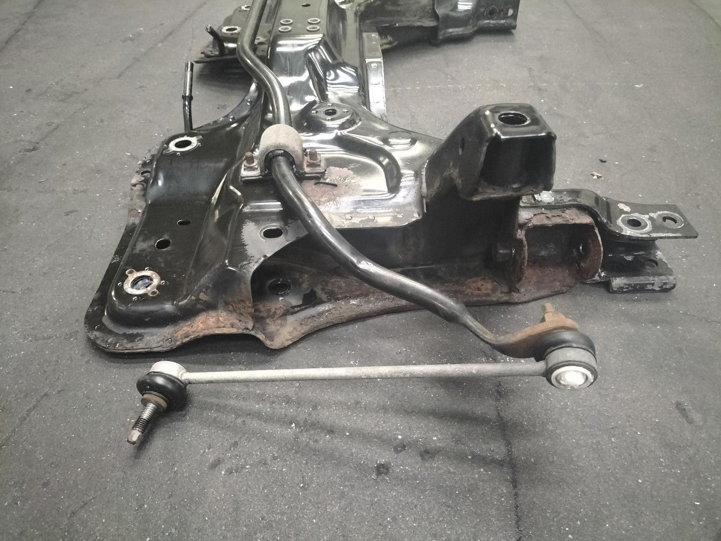 OPEL subframe usado en Menorca foto 2