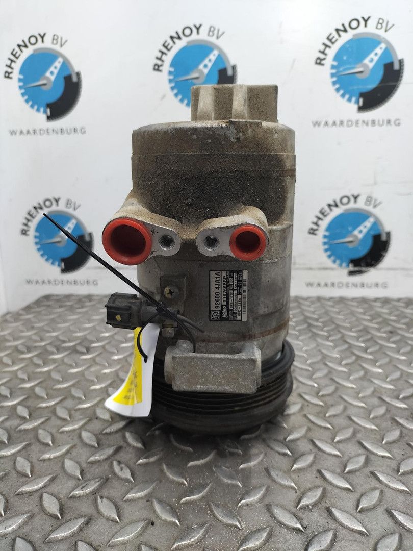 NISSAN air conditioning pump air conditioning compressor usado en Menorca