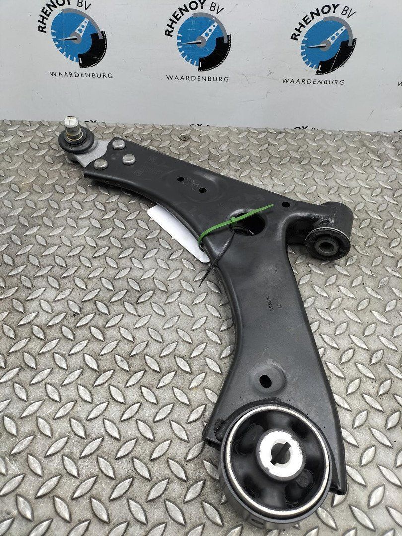 FORD support arm usado en Menorca