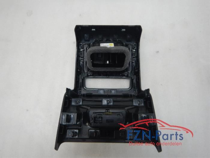 Volkswagen arm rest usado en Menorca foto 4