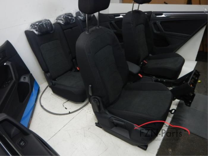 Volkswagen interior upholstery set usado en Menorca foto 10