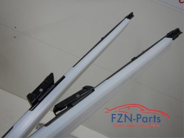 Volkswagen windscreen wiper arm usado en Menorca