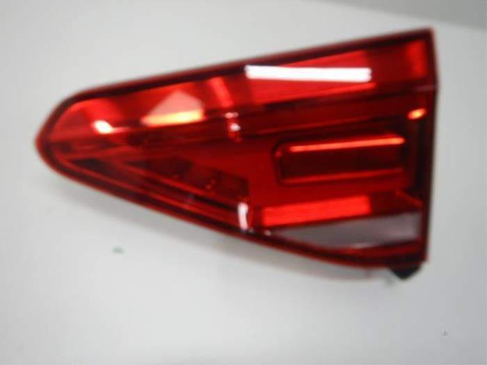 Volkswagen tail light single usado en Menorca