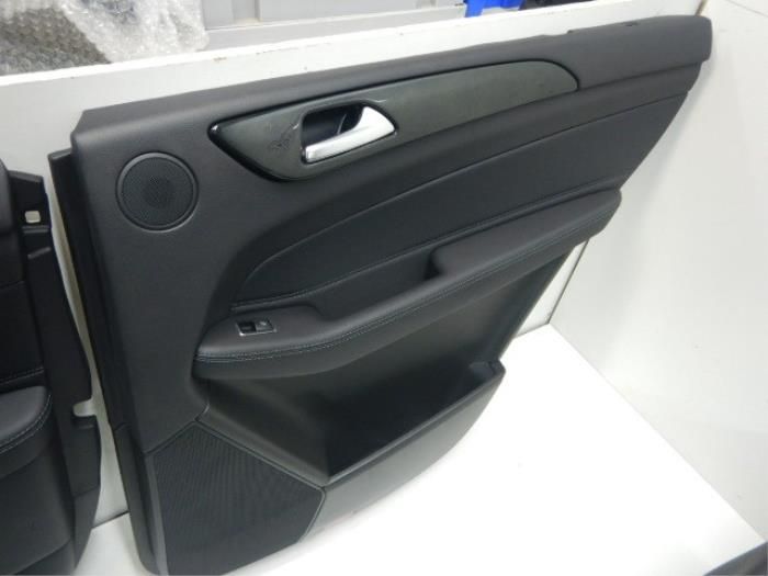 Mercedes interior upholstery set usado en Menorca foto 15