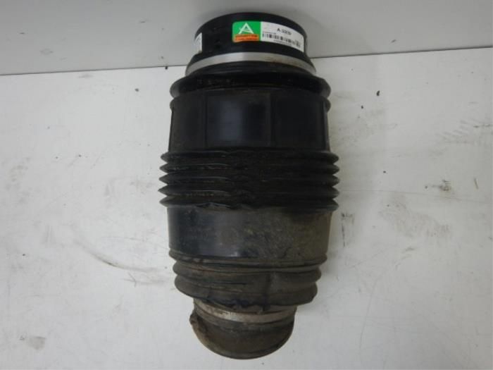 Mercedes air spring air bellows single usado en Menorca