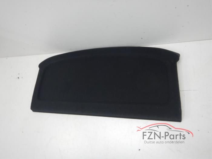 Volkswagen rear shelf roll cover usado en Menorca